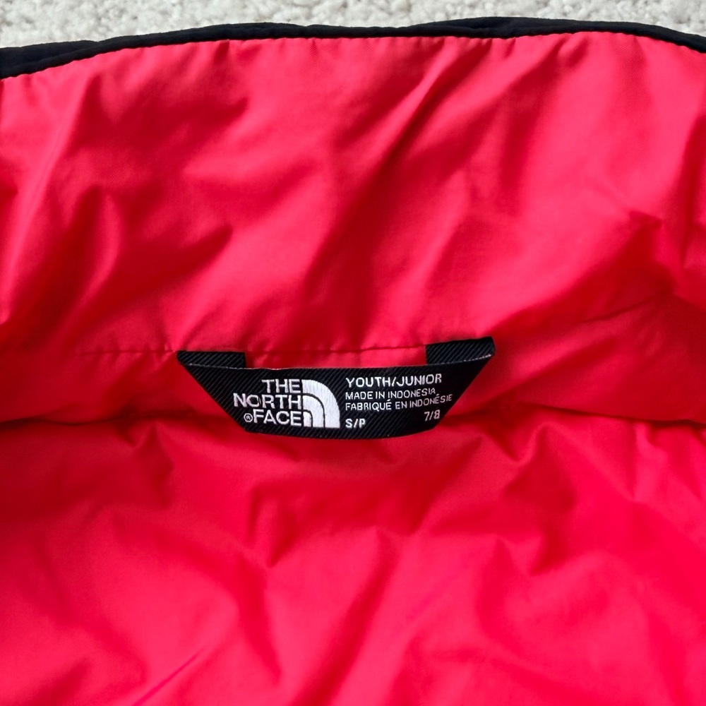 The North Face Youth Red and Black Mix-N-Match Inner Layer Jacket - Picture 6 of 13